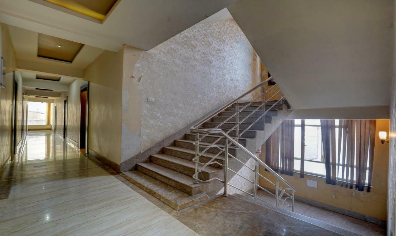 Treebo B&B Ранчи Экстерьер фото
