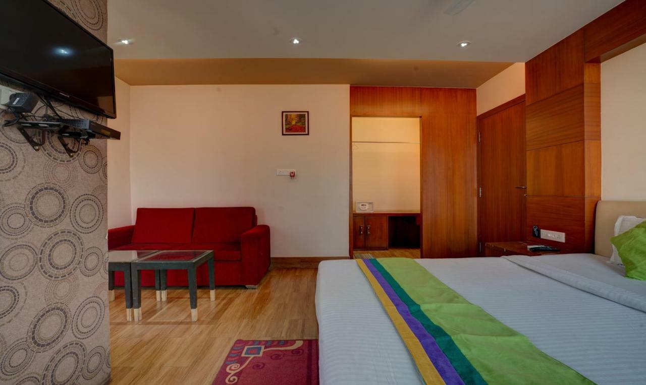 Treebo B&B Ранчи Экстерьер фото